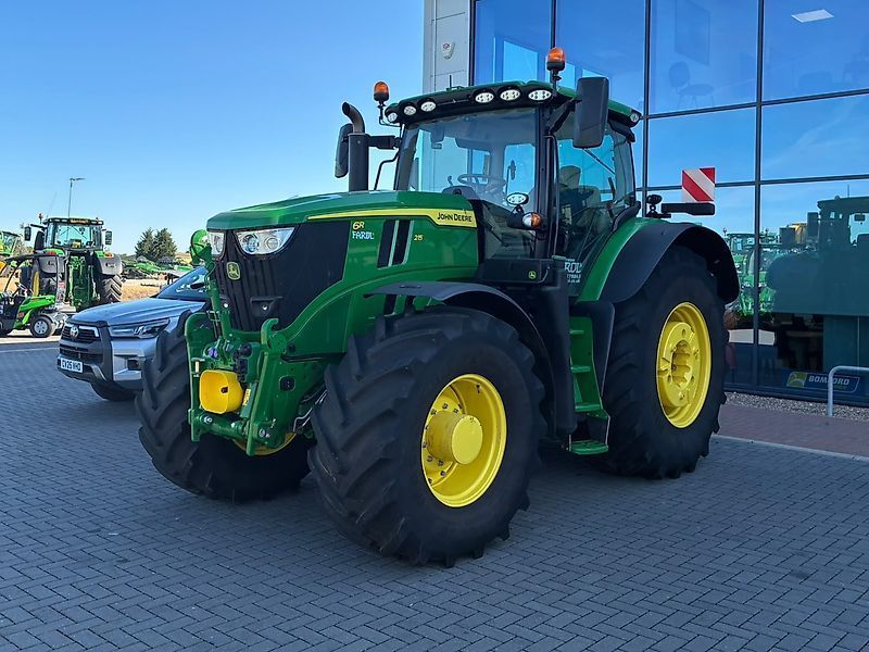 John Deere 6R 215 Tractor €183,014