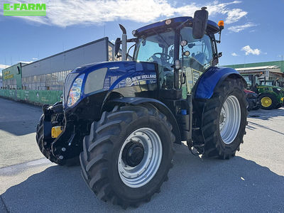 E-FARM: New Holland T7.210 - Tractor - id PB6QUQB - €70,750 - Year of construction: 2015 - Engine hours: 5,470,Engine power (HP): 177,Austria
