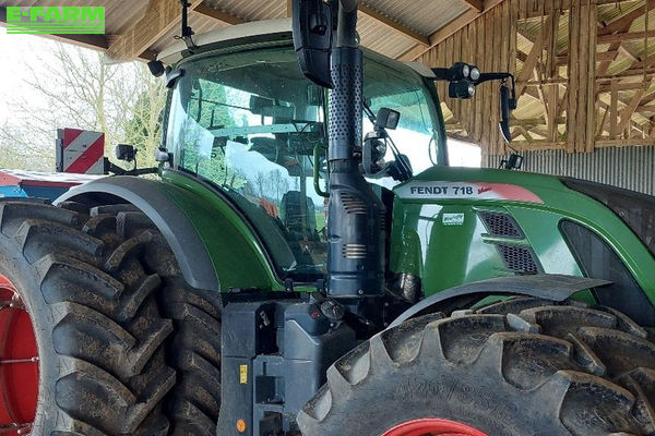 Fendt 718 Vario Power Tractor €100,000