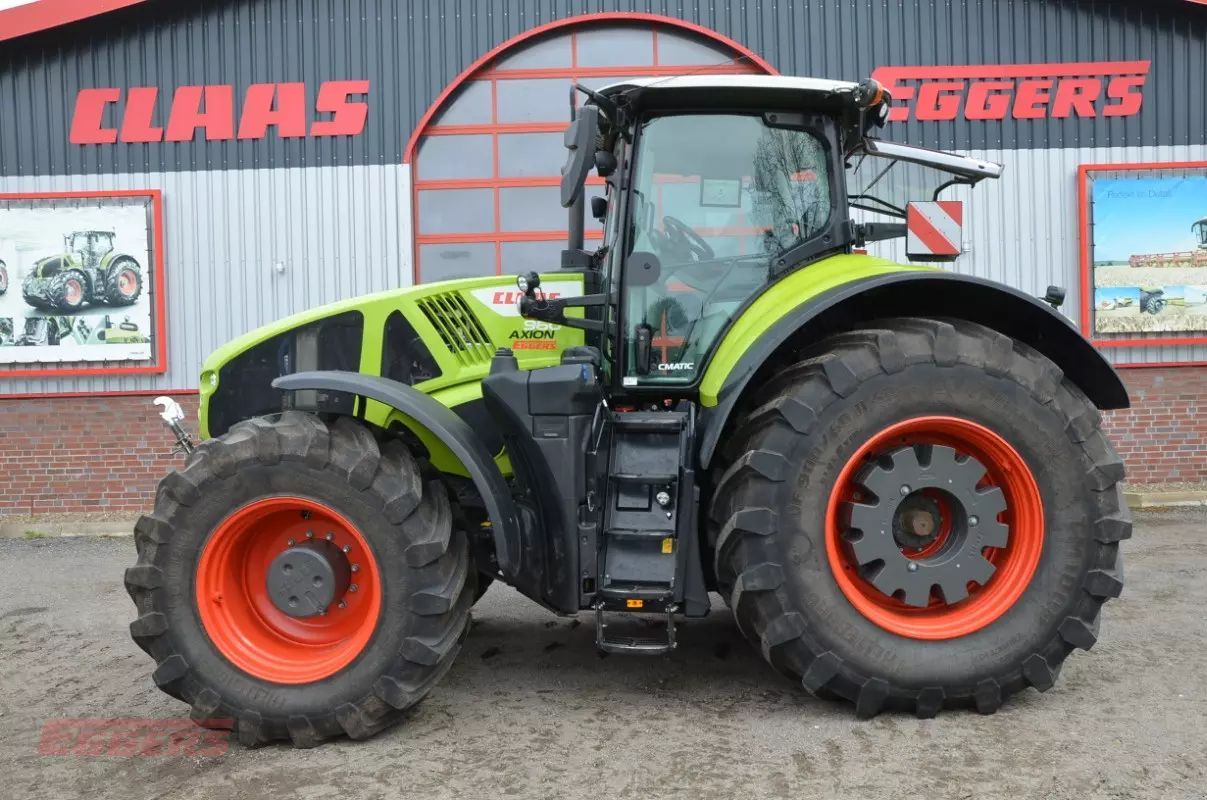 Claas Axion 960 CMATIC Tractor €199,000