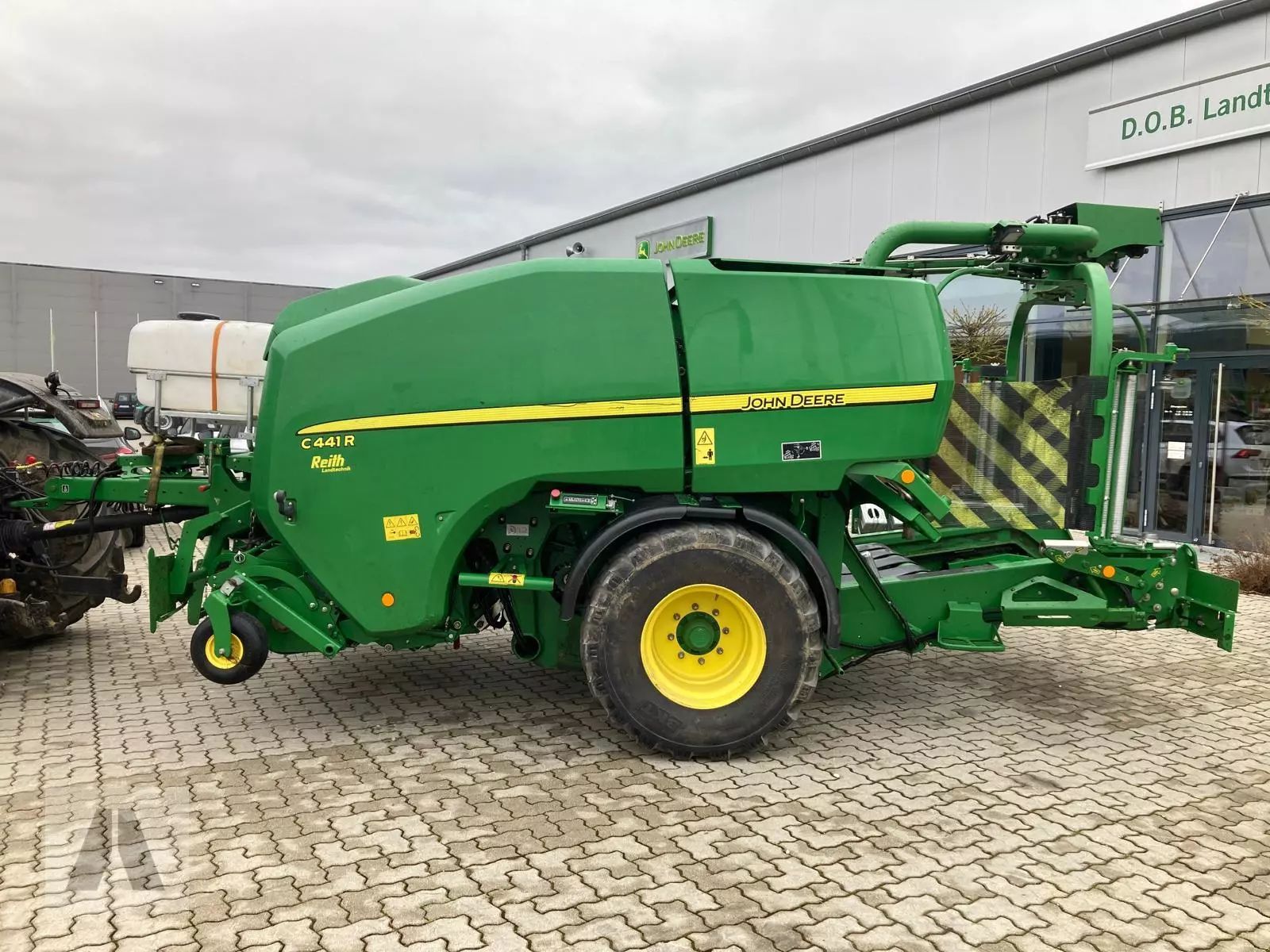 John Deere C441R Πρέσσα 59.900 €