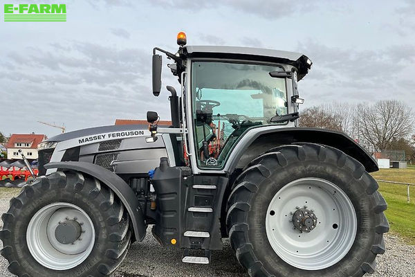 Massey Ferguson 8S.265 Tractor €109,000