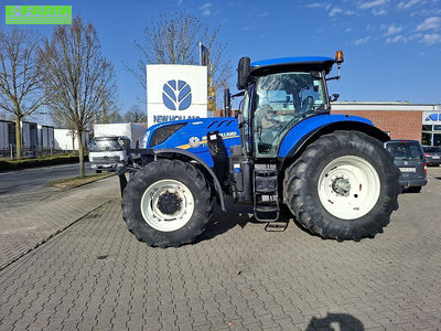 E-FARM: New Holland T7.230 AC - Τρακτέρ - id HHHRTSW - 88.000 € - Χρονία: 2017 - Μετρητής ωρών: 5.255,Ισχύς κινητήρα: 213,Γερμανία