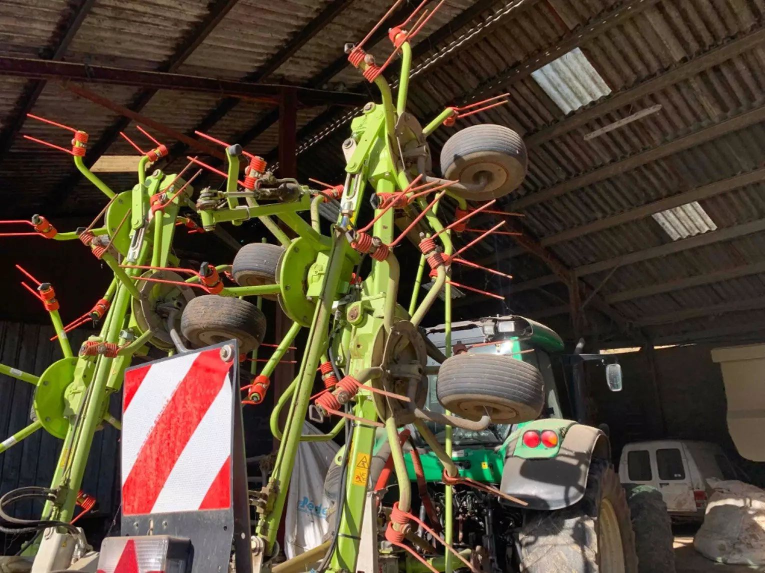 Claas Volto 900 T Tedder €11,200