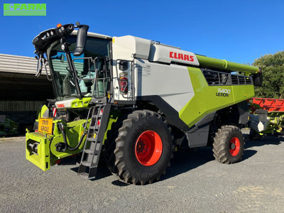 E-FARM: Claas Lexion 5400 - Combine harvester - id WETDSGS - €315,000 - Year of construction: 2025 - Engine hours: 281,Engine power (HP): 354,France