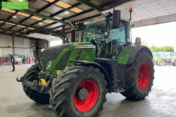 Fendt 724 Vario Profi Plus Tractor €130,000