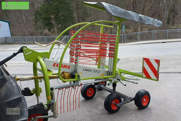 Claas liner 370 Rake €7,083