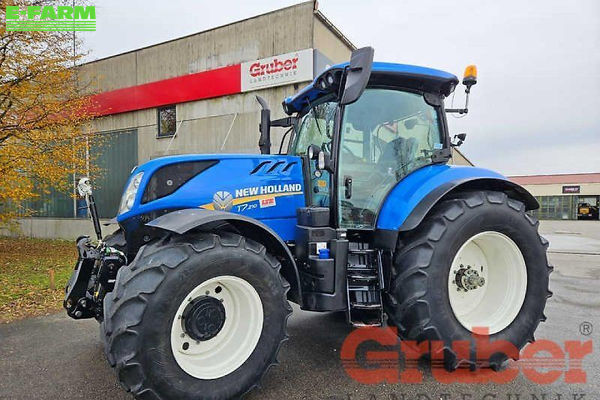 New Holland T7.210 Tractor €69,429