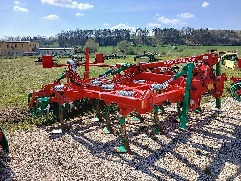 AGRO-MASZ runner 40 h + u-ring-walze 600 Cultivator €16,800