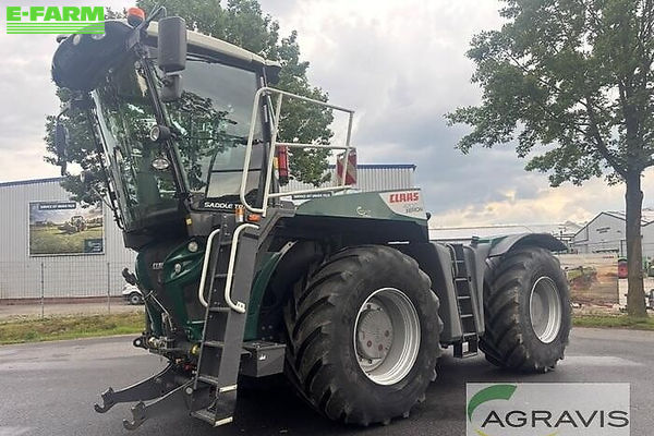 Claas Xerion 4200 Saddle Trac Tractor €144,900