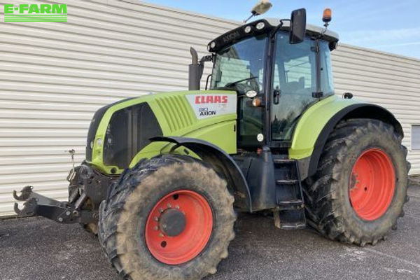 Claas Axion 810 Tractor €51,000