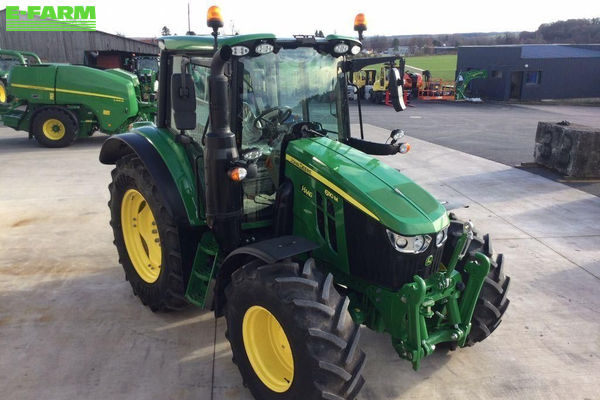 John Deere 6110 M Tractor €90,000