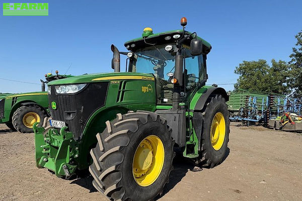 John Deere 7230 R Tractor €71,025