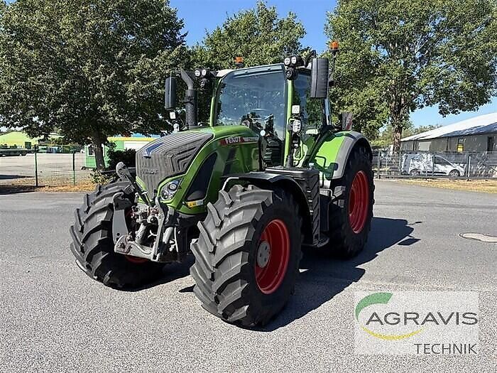 Fendt 724 Vario Profi Plus Tractor €173,000