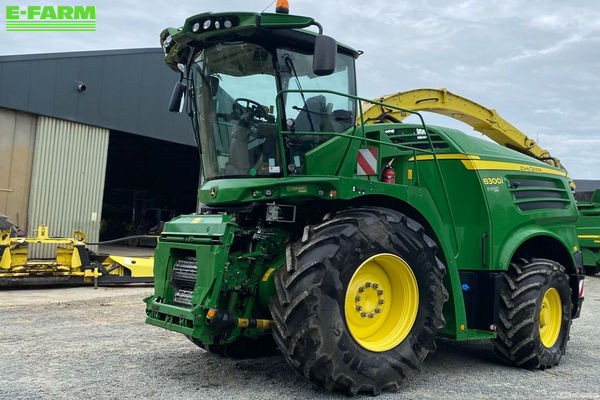 John Deere 8300 Selvkørende grønthøster 131.500 €