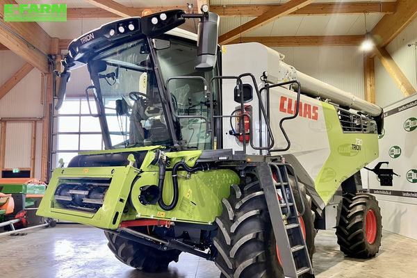 Claas Trion 730 Combine harvester €263,000