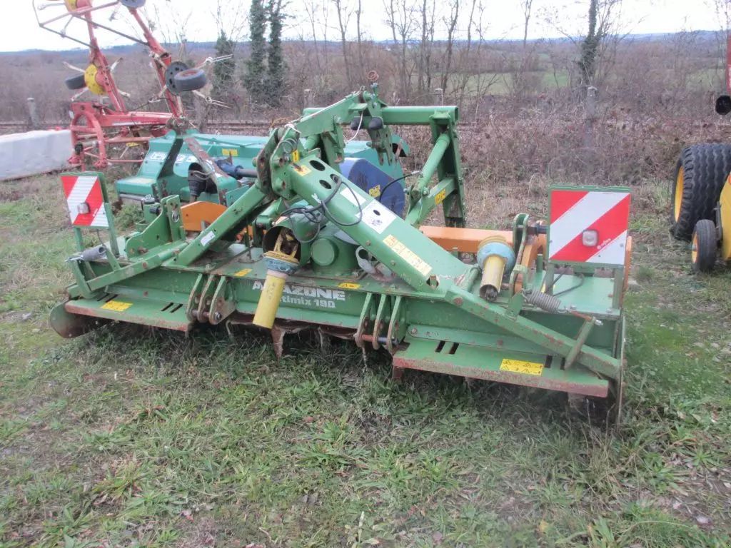 Amazone KX 3000 Power harrow €13,000