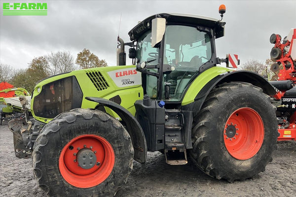 Claas Axion 830 Traktori 67 543 €