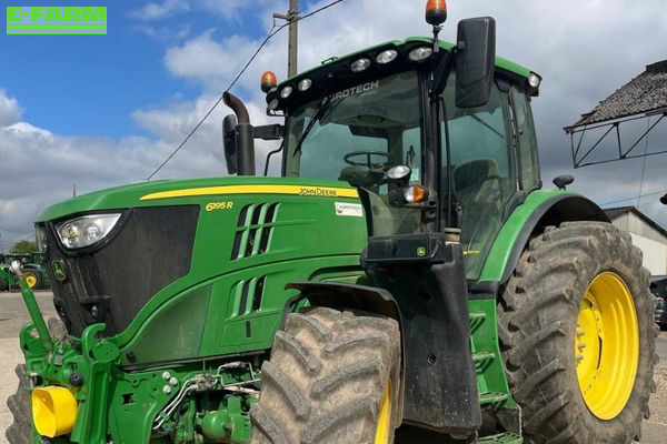 John Deere 6195 R Tractor €135,000