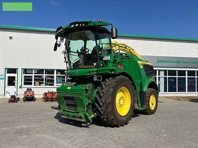 E-FARM: John Deere 8500 - Selvkørende grønthøster - id 159PDTG - 215.000 € - Produktionsår: 2023 - Motortimer: 1.000,Motoreffekt (HP): 585,Tyskland