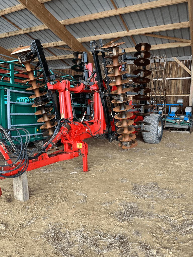 GREGOIRE BESSON acero Disc harrow €12,000
