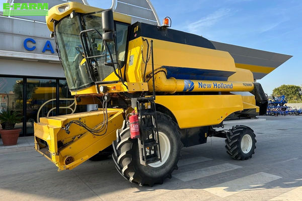 New Holland TC 5060 Κομπίνα 105.000 €