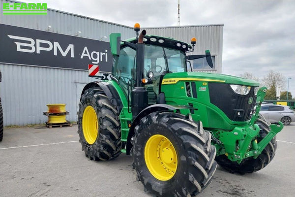 John Deere 6R 215 Tractor €162,000