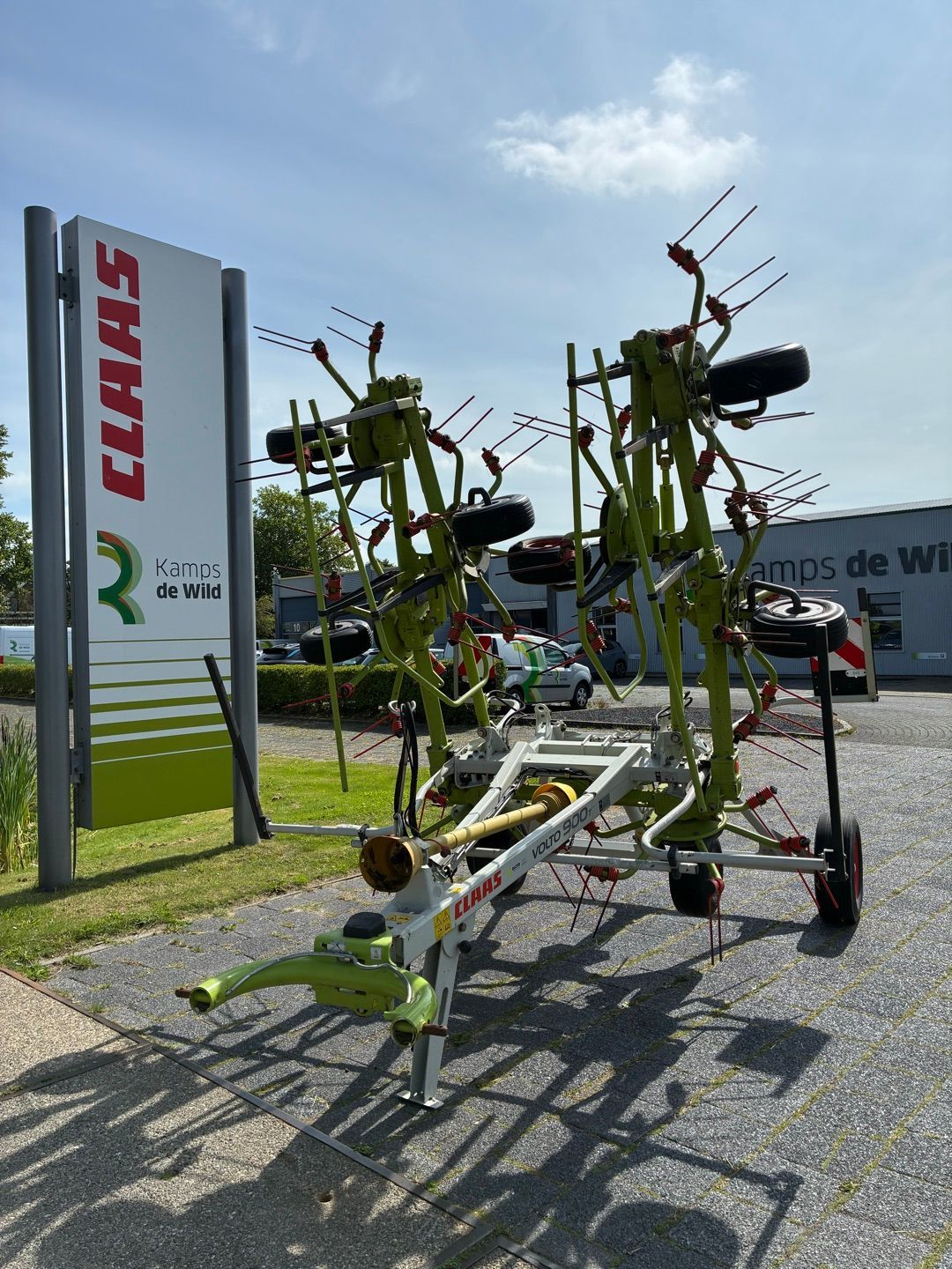 Claas Volto 900 T Tedder €12,000