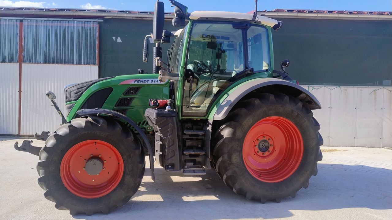 Fendt 514 Vario Tractor €75,000
