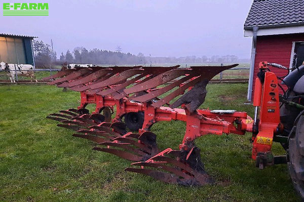 Kuhn mm1235t8010 Plough €9,500