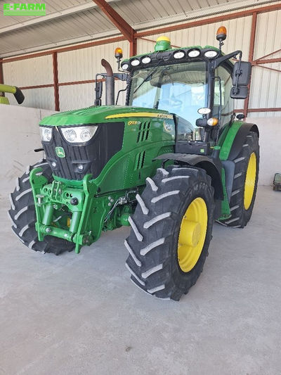 E-FARM: John Deere 6155 R - Tractor - id KHLRKKW - €97,000 - Year of construction: 2020 - Engine hours: 2,100,Engine power (HP): 168,France