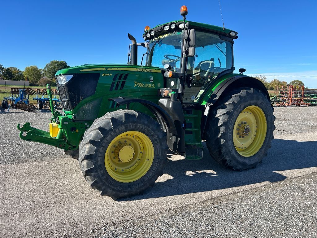 John Deere 6195 R Tractor €80,000