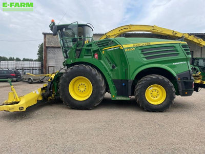 E-FARM: John Deere 8400 - Самоходный кормоуборочный комбайн - id 6F3G7QQ - 160 000 € - Год выпуска: 2019 - Отработанные часы: 1 205,Мощьность двигателя: 532,Франция