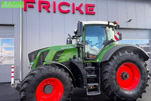 Fendt 826 Vario Tractor €126,500
