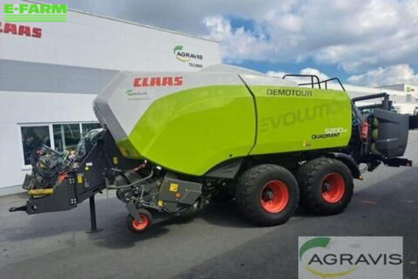 Claas Quadrant 5200 FC Baler €181,500
