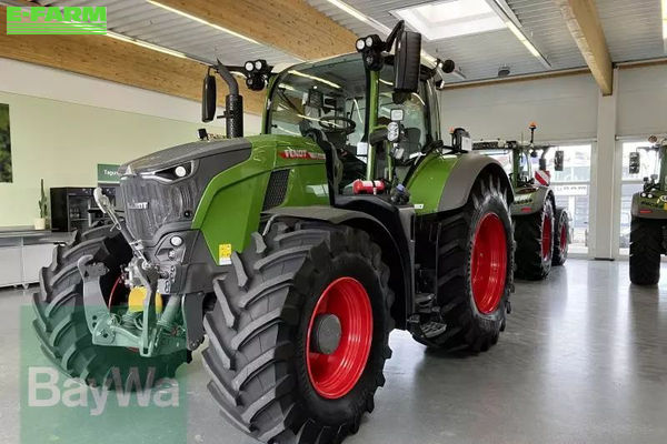 Fendt 728 Vario Profi Plus Traktor 250 000 EUR