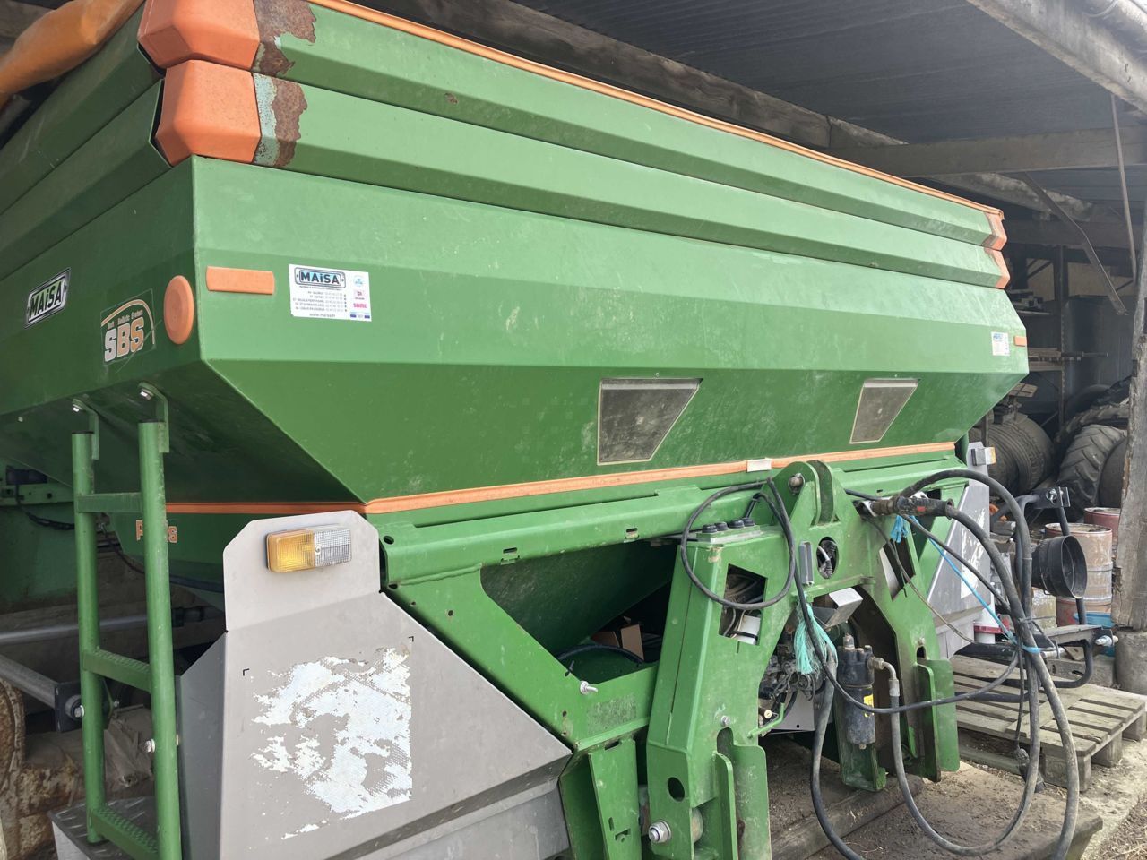 Amazone ZA-M 4200 Ultra Fertiliser spreader €7,000