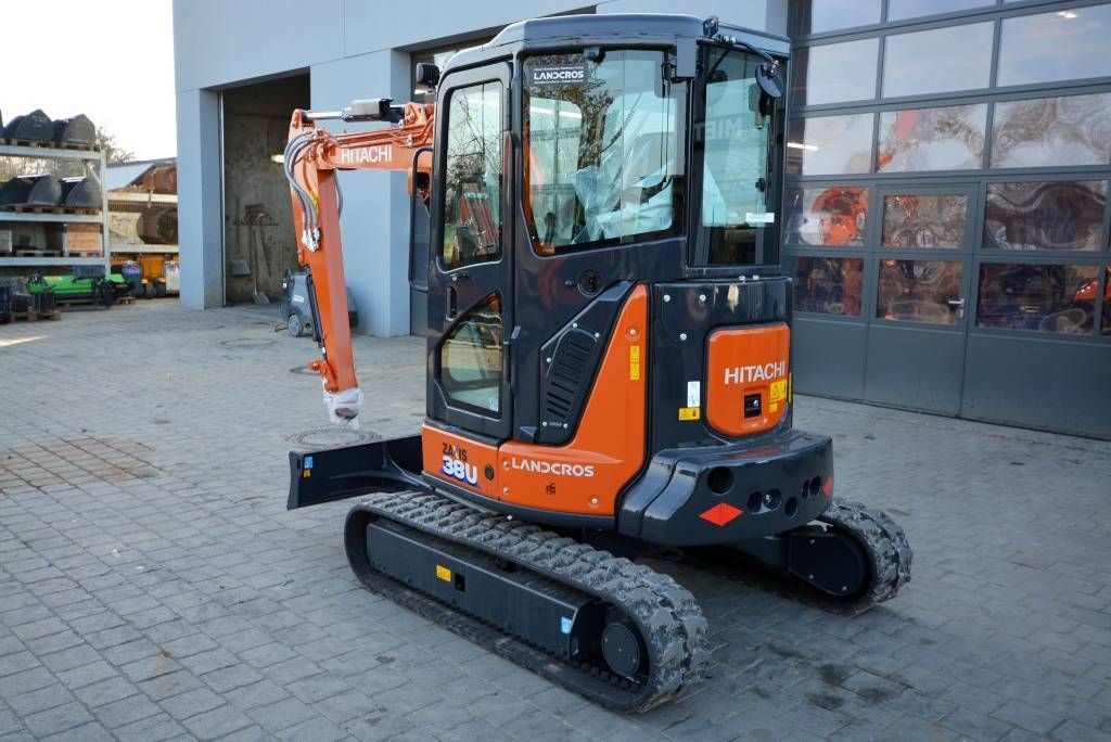 E-FARM: Hitachi ZX38U-6 - Mini excavator - id ICIYX4R - Year of