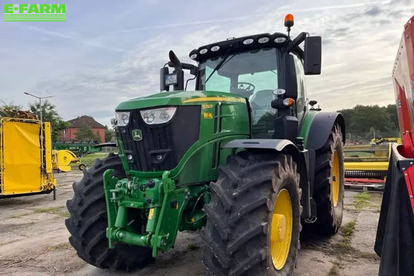 John Deere 6250 R Tractor €114,000