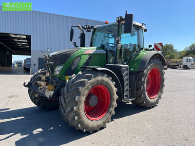 E-FARM: Fendt 724 Vario Profi Plus - Tractor - id WJ2E8AX - €133,000 - Year of construction: 2021 - Engine hours: 4,510,Engine power (HP): 240,France