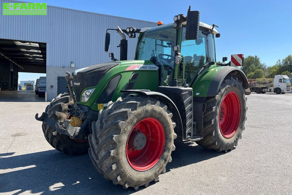 Fendt 724 Vario Profi Plus Tractor €133,000