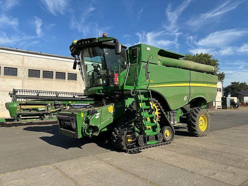 John Deere S 780 Combine harvester €234,700