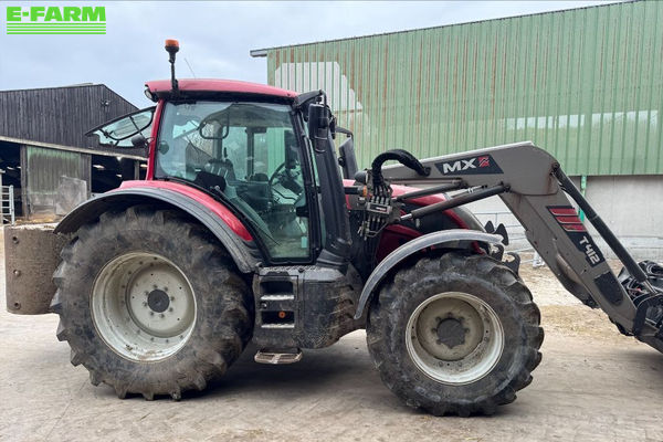 Valtra N 135 Tractor €82,000