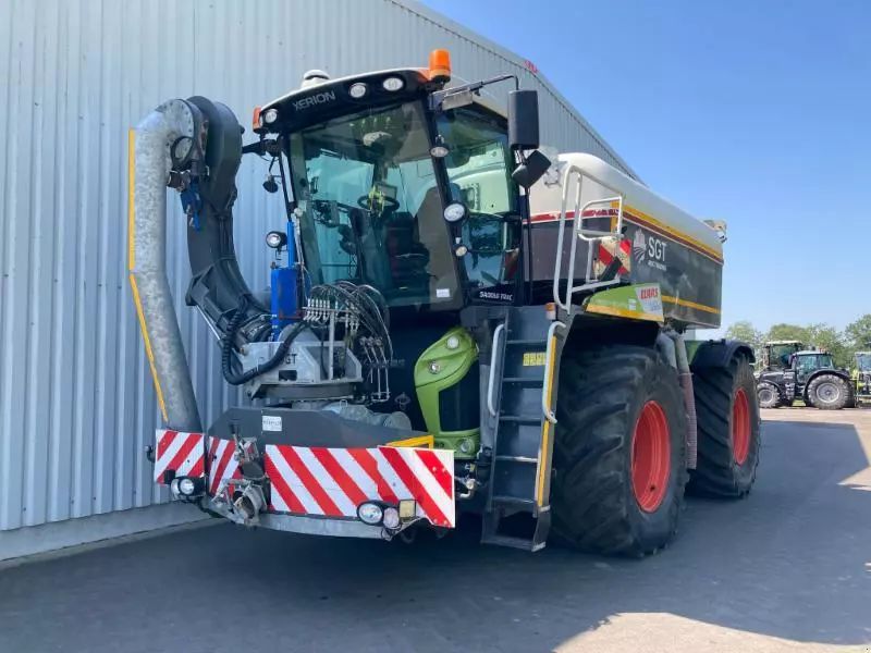 Claas Xerion 4000 Saddle Trac Tractor €89,000