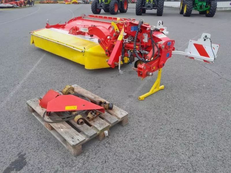 Pöttinger NovaCat 302 Mower €7,000
