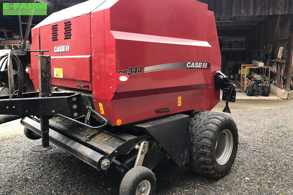 Case IH RB 344 Presă de balotat 16.350 EUR