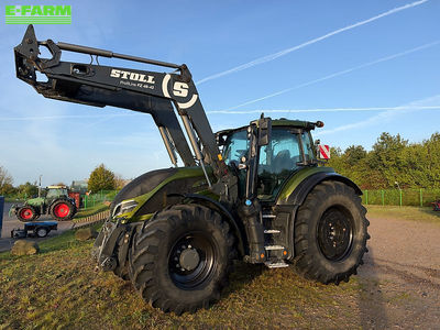 E-FARM: Valtra Q 245 - Traktor - id BMFHJYM - 116 000 € - Rok výroby: 2024 - Hodiny motoru: 3 055,Výkon motoru (HP): 241,Německo