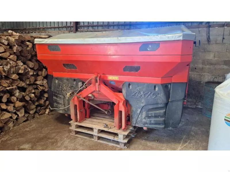 Kuhn axis50-1w Fertiliser spreader €6,000