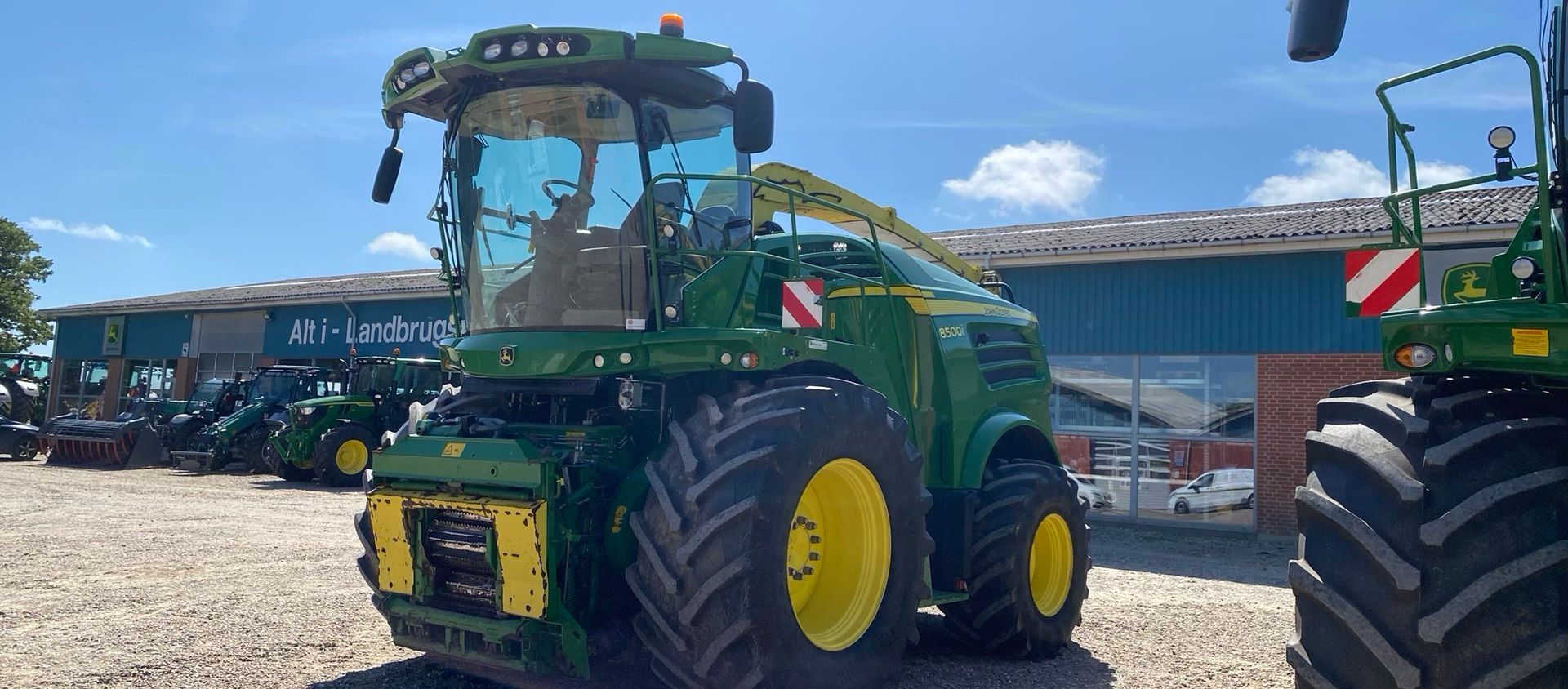 John Deere 8500 Selvkørende grønthøster 112.815 €