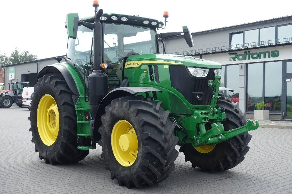 John Deere 6R 195 Tractor €112,604